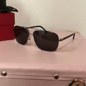 Salvador Farragamo aviation sunglasses perfect condition, case and dust